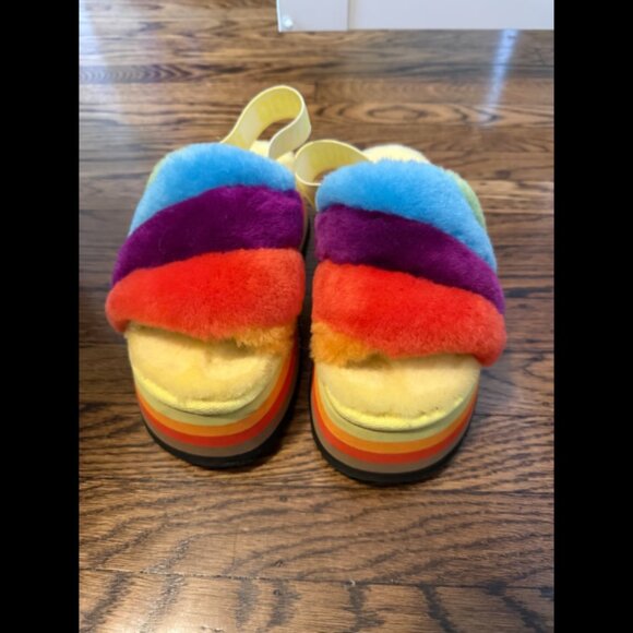 UGG Disco Rainbow Stripe Slide Special Edition - Picture 2 of 6